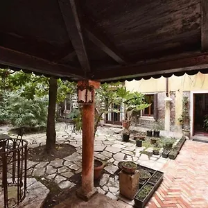  Apartamento San Marco Garden House Italia