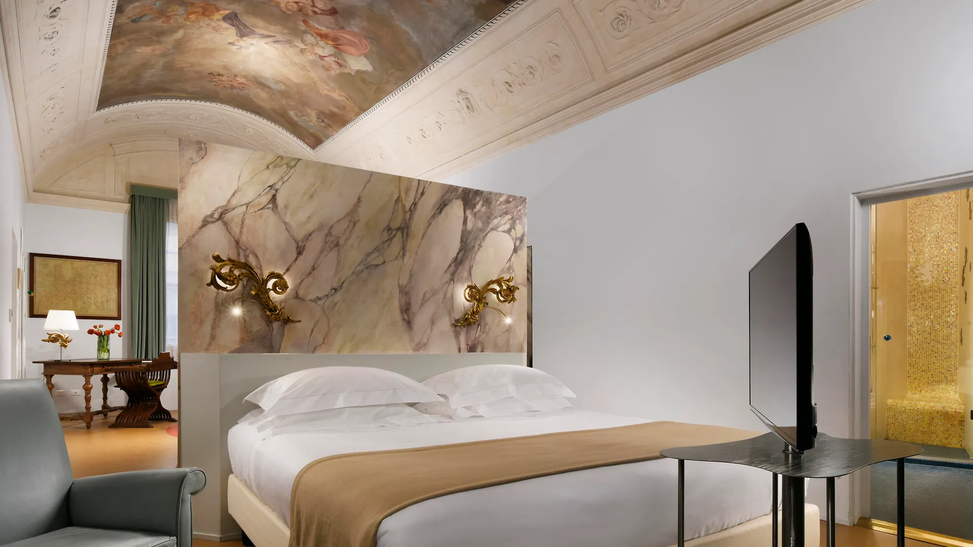Leone Blu Suites | Una Esperienze Florence 2*,  Italy