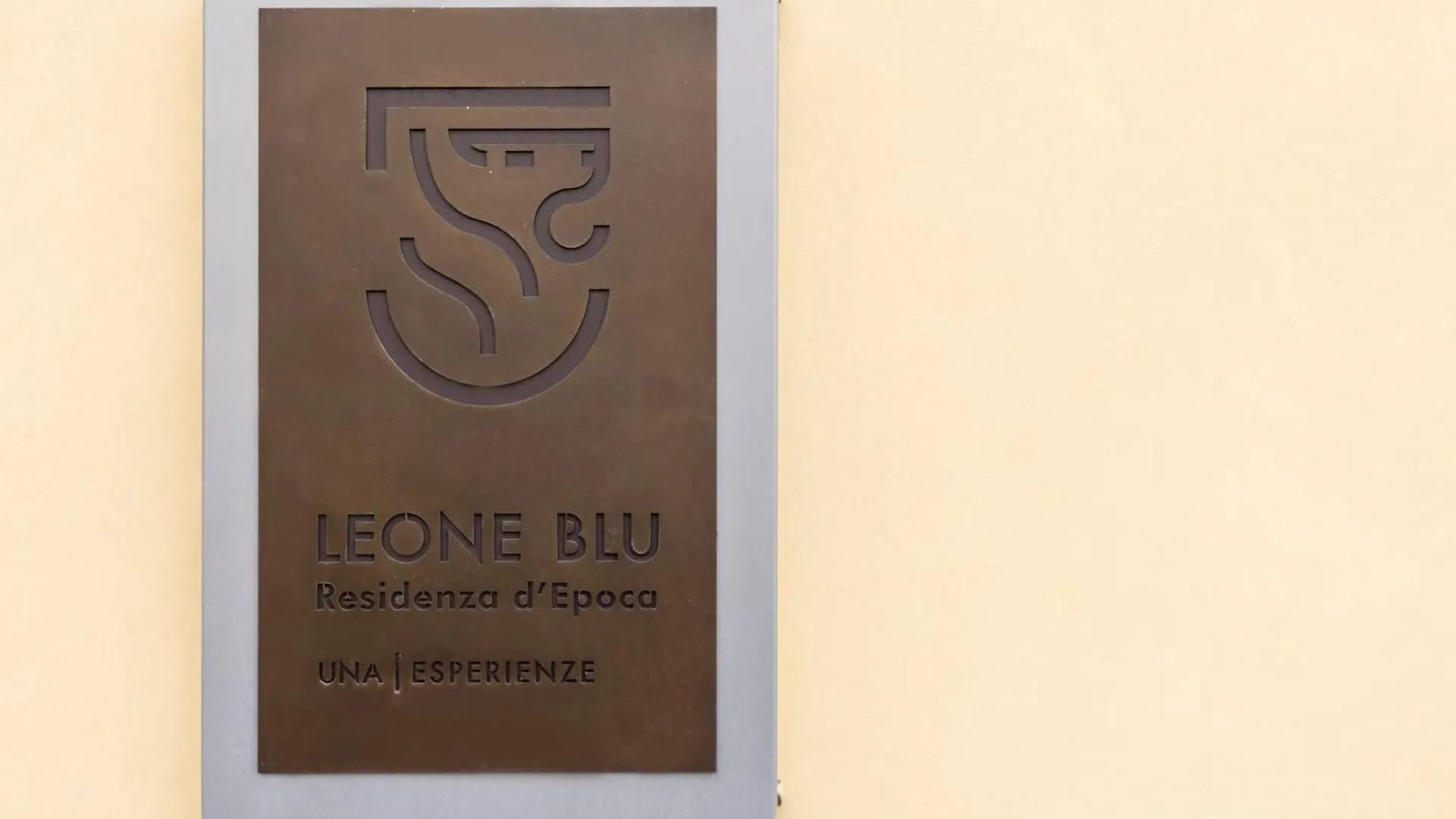 Leone Blu Suites | Una Esperienze Florence 2*,  Italy