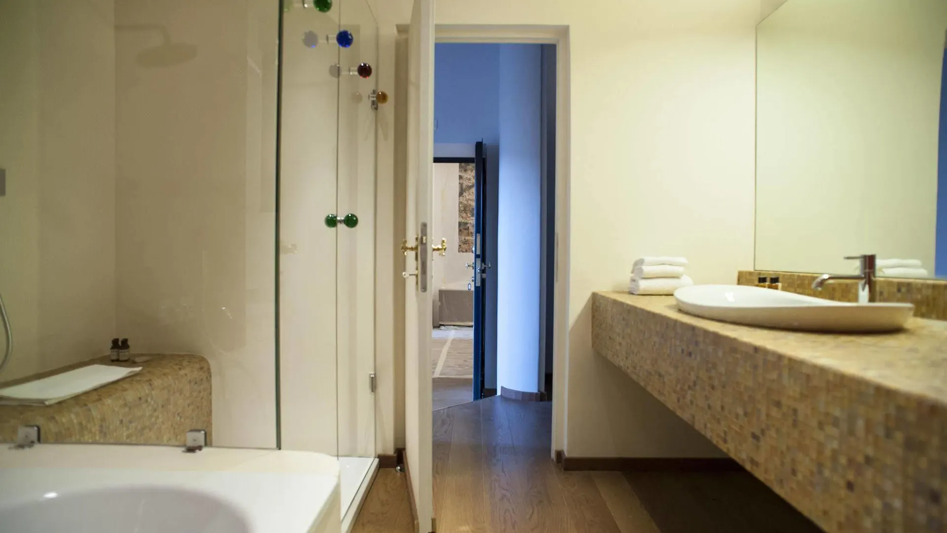 Leone Blu Suites | Una Esperienze Florence 2*,